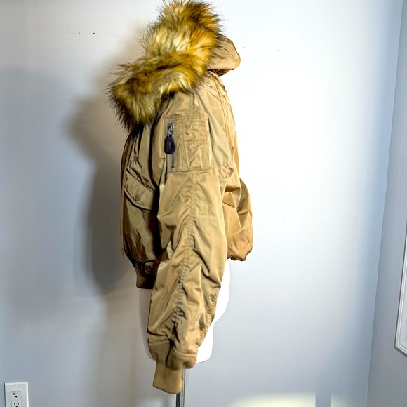 MOUSSY Faux Fur Hooded Bomber Jacket in Tan Size 1 Small Streetwear Warm Outdoor - Picture 8 of 16